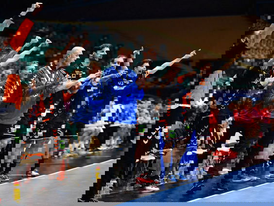 Nederlandse handbalmannen timmeren aan de weg