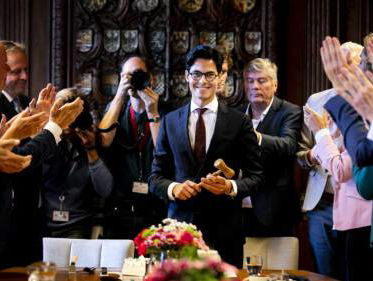 Stand.nl: Meer dertigers op het pluche is een goede zaak