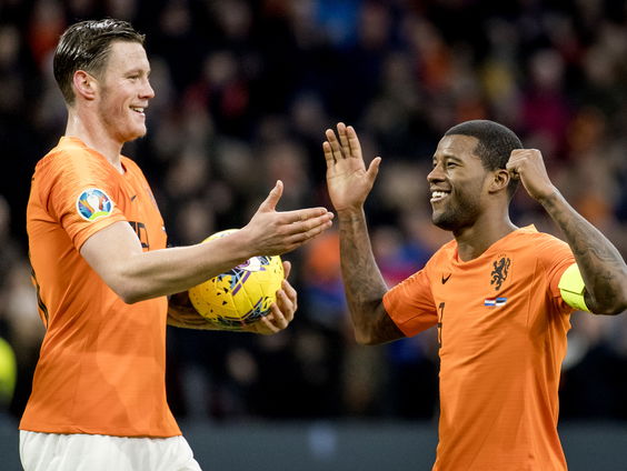 Oranje na lange tijd weer in actie, zonder Koeman