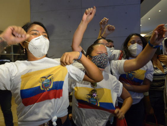 Ex-bankier aan de macht in Ecuador