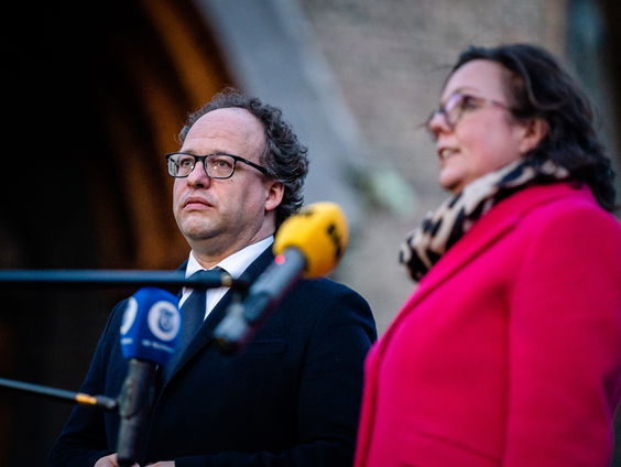 Van Ark (VVD) en Koolmees (D66) doen hele verkenning opnieuw