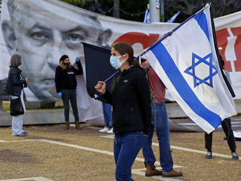 Netanyahu kan nog even door