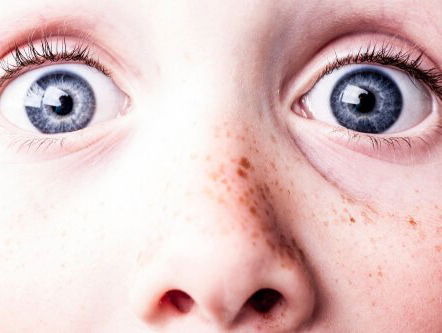 Helpen gruwelbeelden om mensen aan de coronamaatregelen te houden?