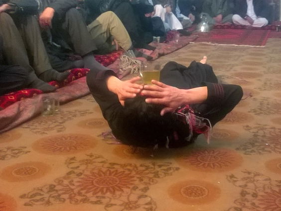 De Afghaanse dansende jongetjes zijn nergens veilig