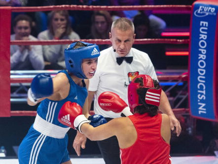 De Mediaweek: boksende BN'ers en de bank van Buma