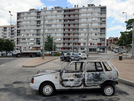 Rellen banlieues Parijs terug van nooit weggeweest