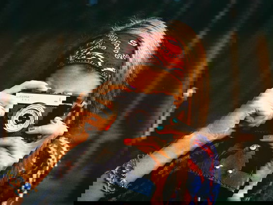 Jongeren Midden-Groningen geven inkijkje in leven via wegwerpcamera's