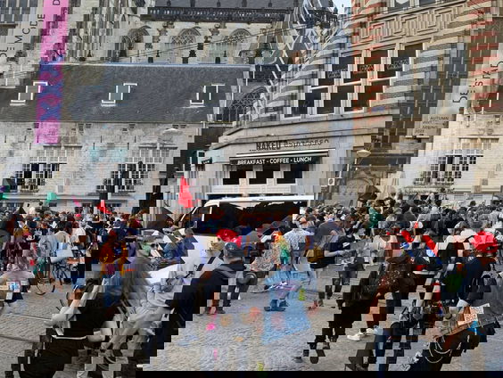 Ronja werd gearresteerd tijdens het woonprotest omdat ze samen met 60 andere een pand probeerde te kraken