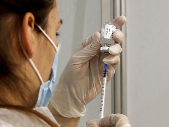 Trombose-experts begrijpen niets van besluit prikstop AstraZeneca