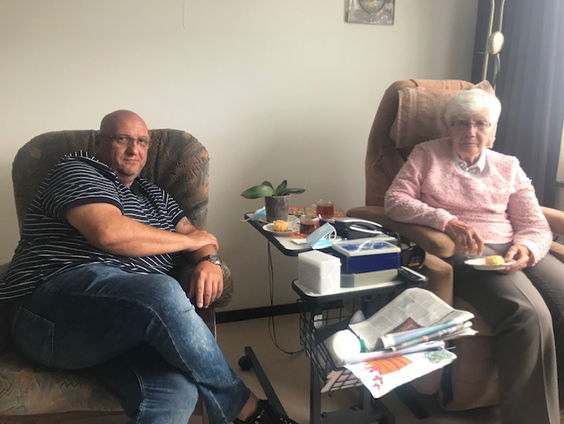 Annie in het verzorgingshuis: 'Als het hier weer dicht gaat dan komt er een opstand.'