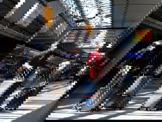 Reisbranche wil coronasteun tot in ieder geval volgend voorjaar: ‘Het is nog steeds nodig’