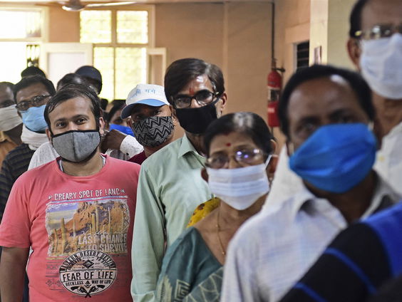 India sluit deur voor vaccin-export maar opent deur naar Pakistan