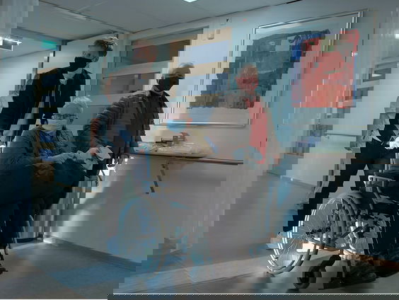 Ziekenhuis bedankt zorgpersoneel met Limburgs liedje van Lex Uiting