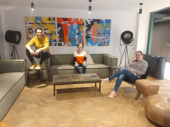 Dit is de Zaterdag door Maarten Vermeulen, met Hilde Wendel en Georgia Oost