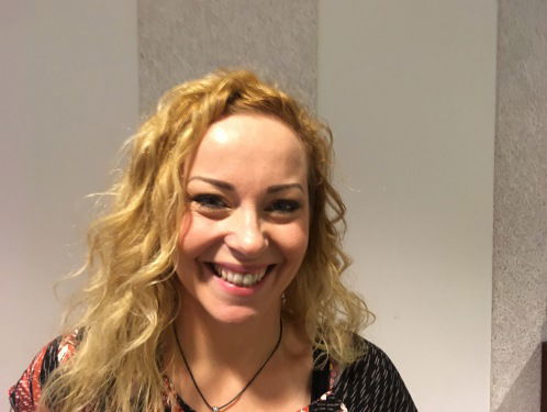 Met Vuur brengt Anneke van Giersbergen weer heavy metal