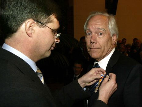 Eef Brouwers is overleden