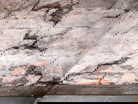 Geesje woont in het Groningse Zeerijp: 'Het was alsof een betonblok op ons huis viel.'