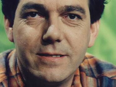 Radiomaker Peter van Bruggen krijgt Ere-Zilveren Reissmicrofoon