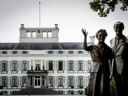 Oplossing voor geldtekort Paleis Soestdijk