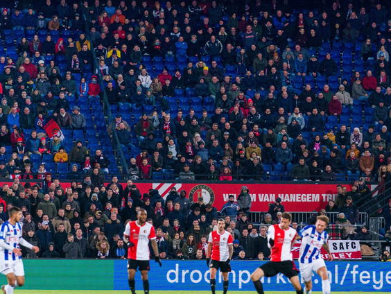Herstart eredivisie met publiek wordt plotseling reëel scenario