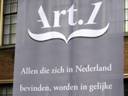 Hoe is de vrijheid van meningsuiting geregeld in Nederland?