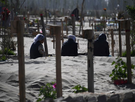 Oeigoerse vrouwen systematisch verkracht in detentiekampen
