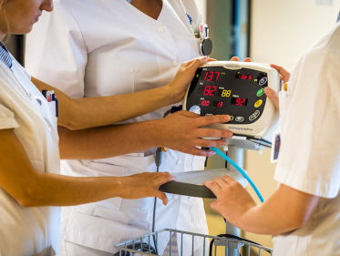 Hoe kan het werk van verpleegkundigen makkelijker gemaakt worden?