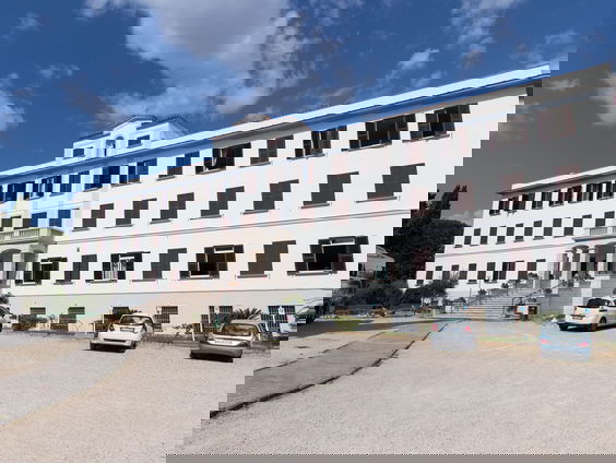 De karmelieten in Rome vangen Afghanen op