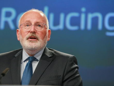 Migrantenschip mag toch naar Spanje