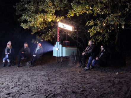 De bioscoop op wielen van Milan Tak