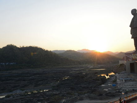 India onthult hoogste standbeeld ter wereld