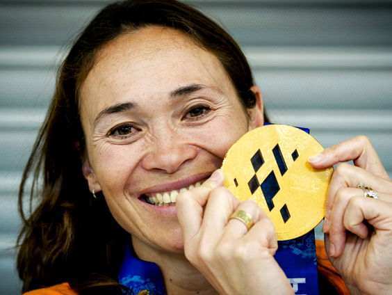 Bibian Mentel overleden