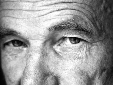 Componist Theo Loevendie beschrijft zijn eigen leven in 'Memoires van een componist'