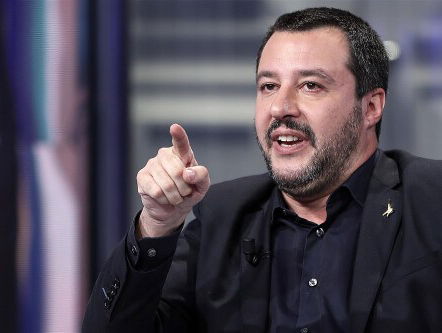 Start rechtzaak tegen de Italiaanse voormalig minister van binnenlandse zaken Salvini