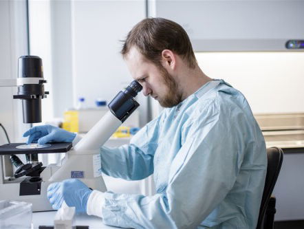 Rosanne Hertzberger over vaccin tegen corona