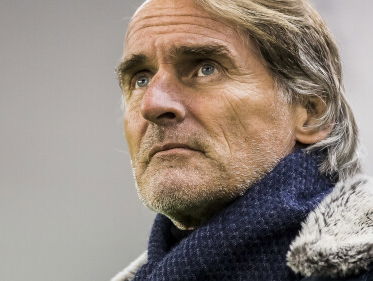 Heerenveen zet trainer op non-actief
