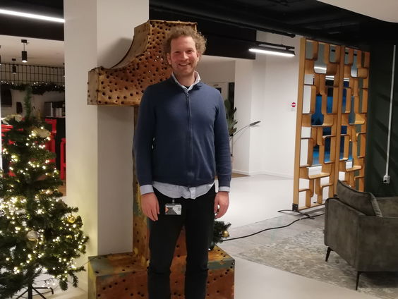 Taalwetenschapper Floris Roelofsen: leer dove kinderen en hun ouders gebarentaal