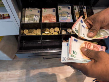 Loonsverhoging op de lange baan