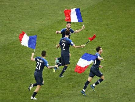 Hermes House Band weer hit in Frankrijk