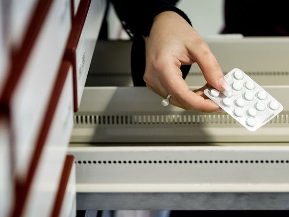 'Afdelingsvoorraad beheren kan helpen tegen medicijnverspilling'