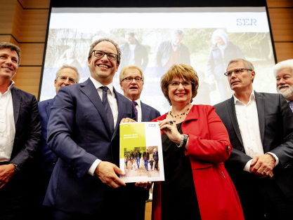 'Verplichte AOV voor freelancers moet uit pensioenakkoord'