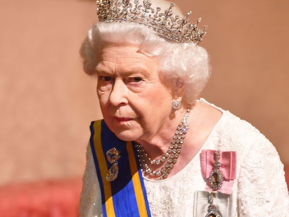 Welke draaiboeken treden er in werking bij een overlijden van de Britse Queen?