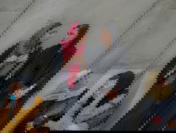 Afghaanse vrouwen nemen het zekere voor het onzekere