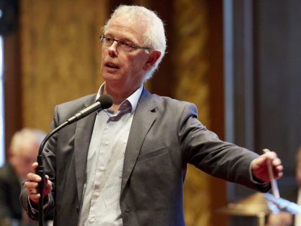 Politiek café: Tiny Kox, Gonny van Oudenallen