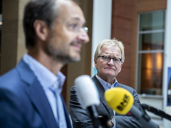 'Red mensen, niet bedrijven'