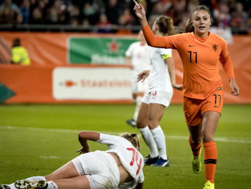 Oranjevrouwen terug in Frankrijk