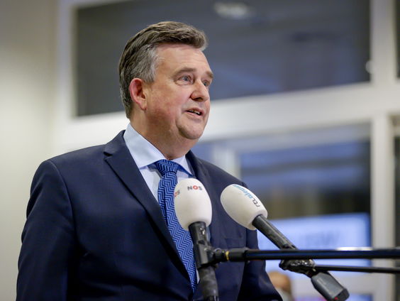 Roemer over coronabeleid: ‘Iedereen wil zich ermee bemoeien, maar niemand durft besluiten te nemen’