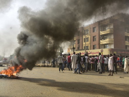 Mensenrechtenactiviste Amna Magi over de gespannen situatie in Sudan