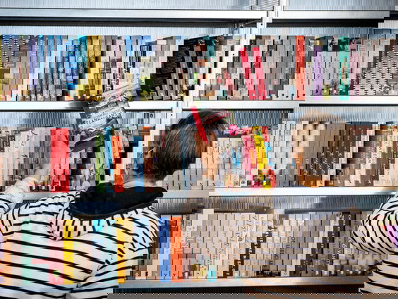 Sybren Poletprijs voor schrijver en kunstenaar Michael Tedja