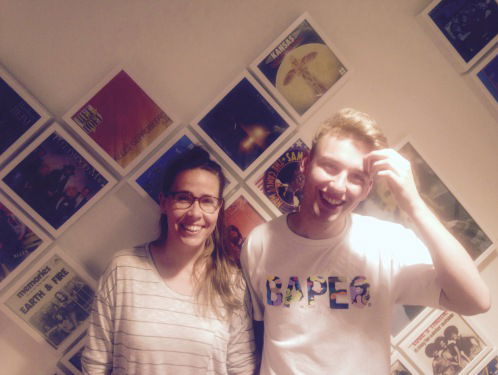 Een bezige bij: Schrijfster Lisa Weeda!